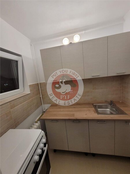 Tineretului | Garsoniera | Semidecomandata | 18mp| B12092